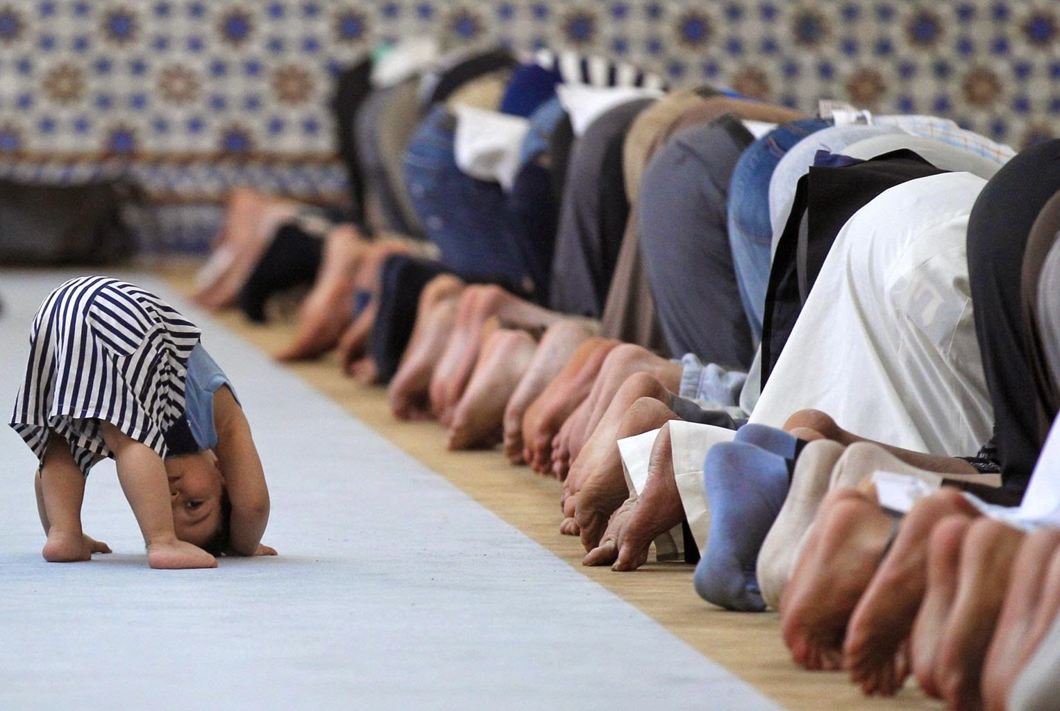 An Cute and Innocent Prostrate